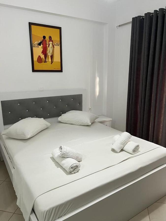 Ylli Mance Apartments Ksamil Eksteriør bilde