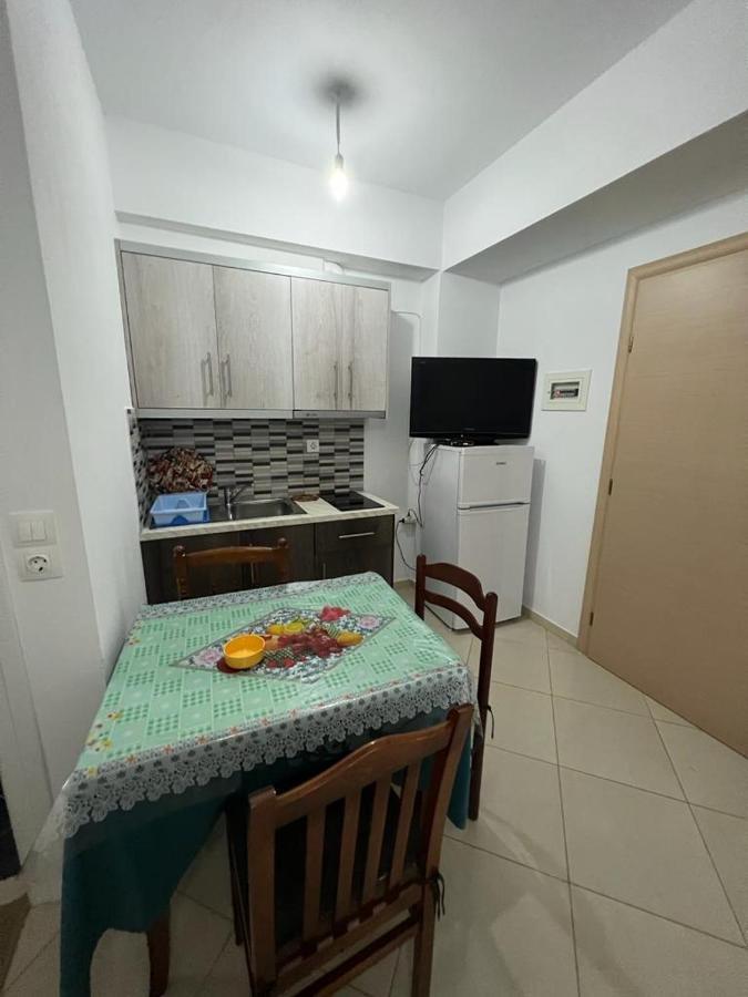Ylli Mance Apartments Ksamil Eksteriør bilde